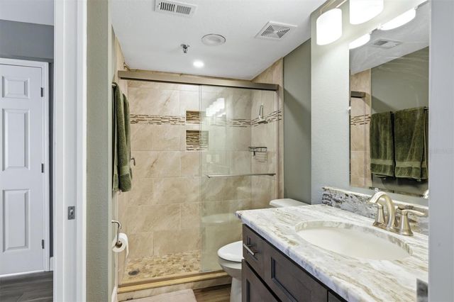 1001 BENJAMIN FRANKLIN DRIVE 206, Sarasota, FL 34236