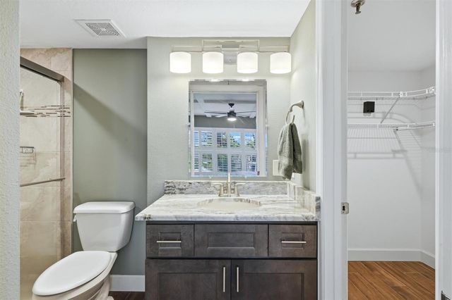 1001 BENJAMIN FRANKLIN DRIVE 206, Sarasota, FL 34236