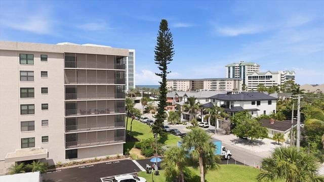1001 BENJAMIN FRANKLIN DRIVE 206, Sarasota, FL 34236