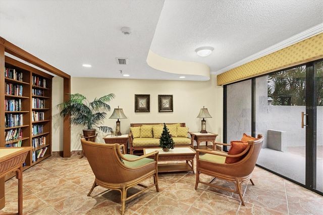 1001 BENJAMIN FRANKLIN DRIVE 206, Sarasota, FL 34236
