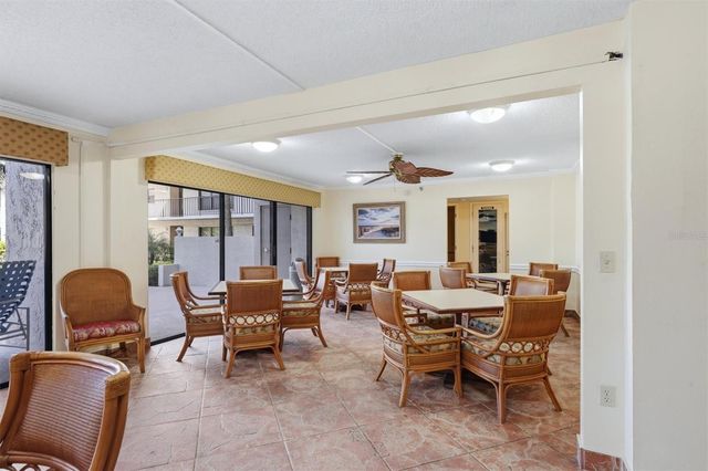 1001 BENJAMIN FRANKLIN DRIVE 206, Sarasota, FL 34236