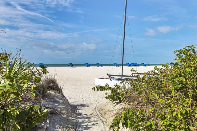 1001 BENJAMIN FRANKLIN DRIVE 206, Sarasota, FL 34236