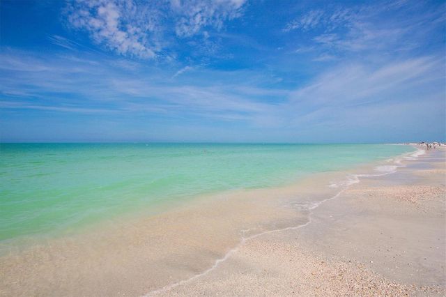 1001 BENJAMIN FRANKLIN DRIVE 206, Sarasota, FL 34236
