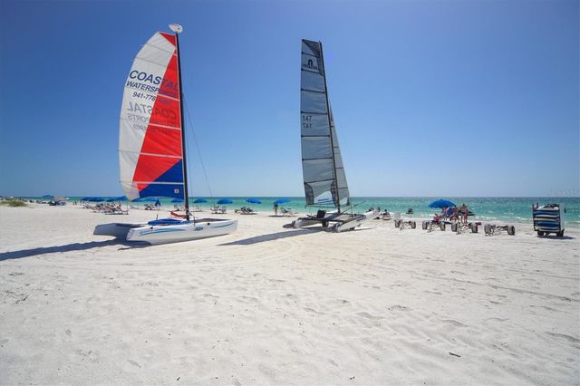 1001 BENJAMIN FRANKLIN DRIVE 206, Sarasota, FL 34236