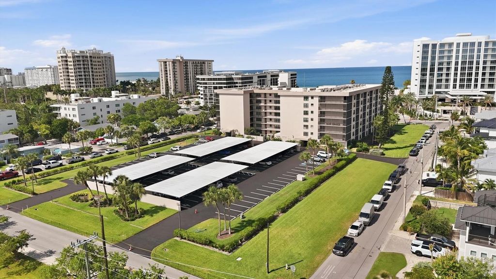 1001 BENJAMIN FRANKLIN DRIVE 206, Sarasota, FL 34236