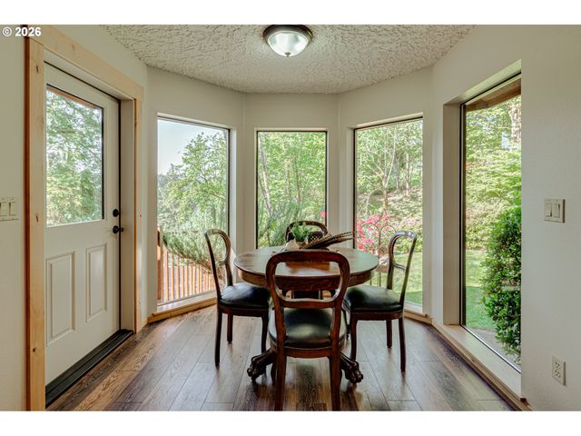 209 BLAINE Rd, Woodland, WA 98674