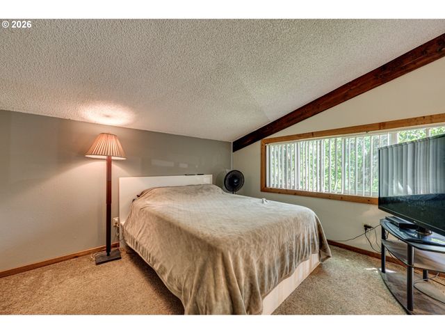 209 BLAINE Rd, Woodland, WA 98674