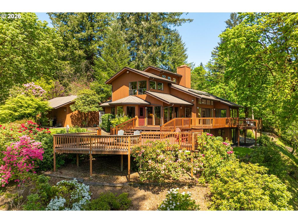 209 BLAINE Rd, Woodland, WA 98674