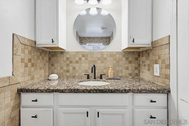 9510 Tuthill, Santee, CA 92071