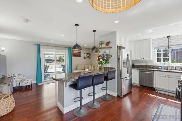 9510 Tuthill, Santee, CA 92071