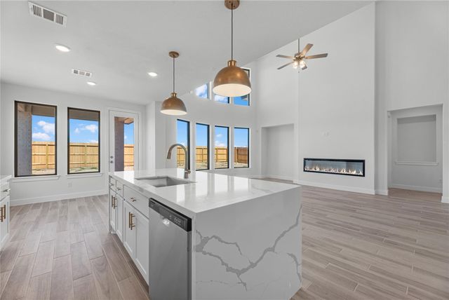 7218 Texas Wrangler Drive, League City, TX 77546