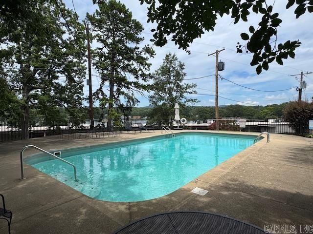 220 Sunset Bay Rd Apt 13, Hot Springs National Park, AR 71913
