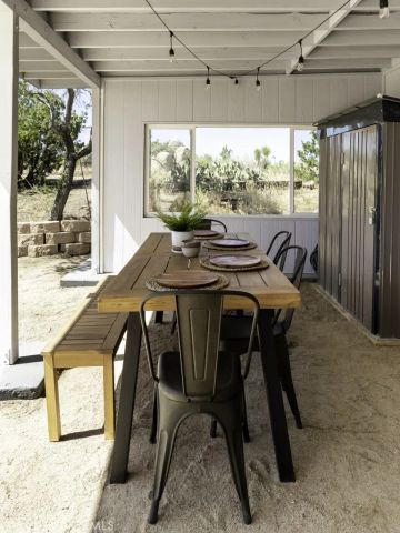 5564 Old Woman Springs Road, Yucca Valley, CA 92284