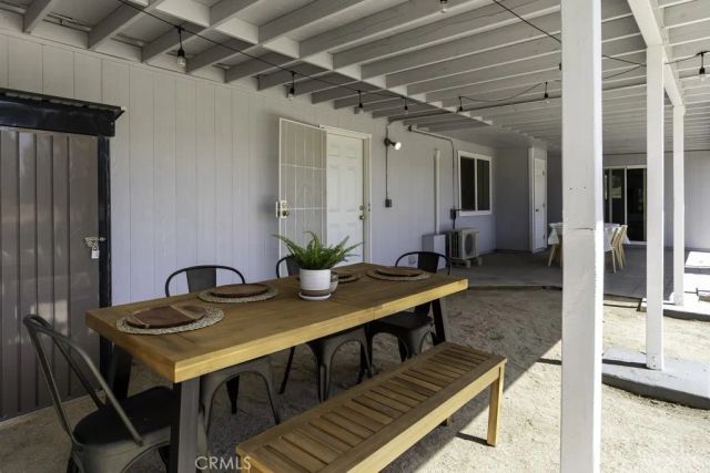 5564 Old Woman Springs Road, Yucca Valley, CA 92284