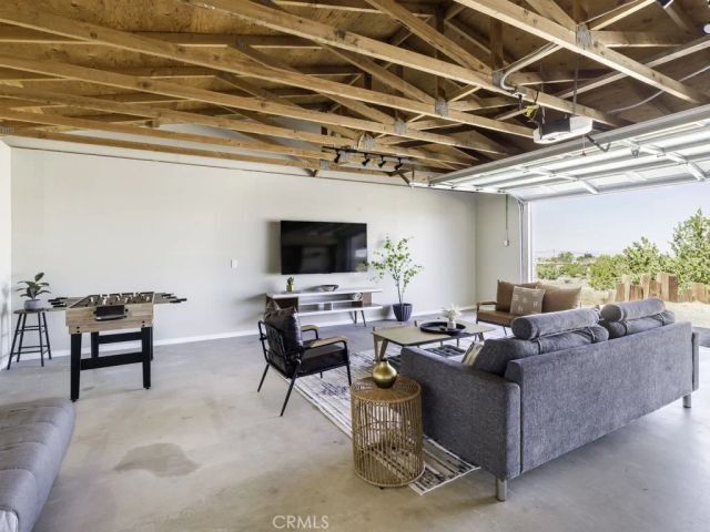 5564 Old Woman Springs Road, Yucca Valley, CA 92284