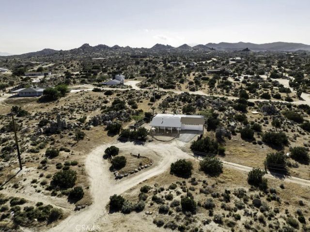 5564 Old Woman Springs Road, Yucca Valley, CA 92284