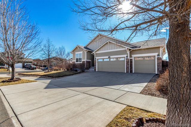 25876 E Maple Place, Aurora, CO 80018