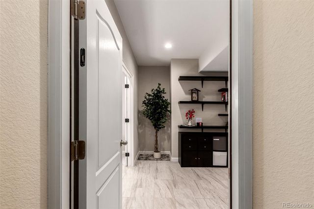 25876 E Maple Place, Aurora, CO 80018