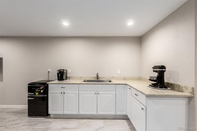 25876 E Maple Place, Aurora, CO 80018