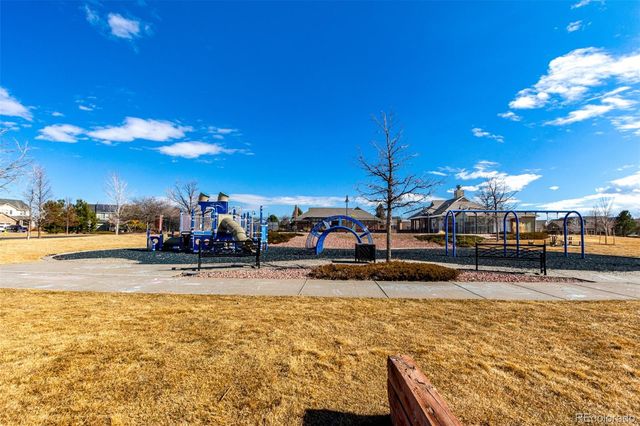 25876 E Maple Place, Aurora, CO 80018