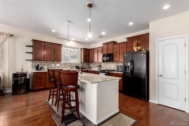 25876 E Maple Place, Aurora, CO 80018