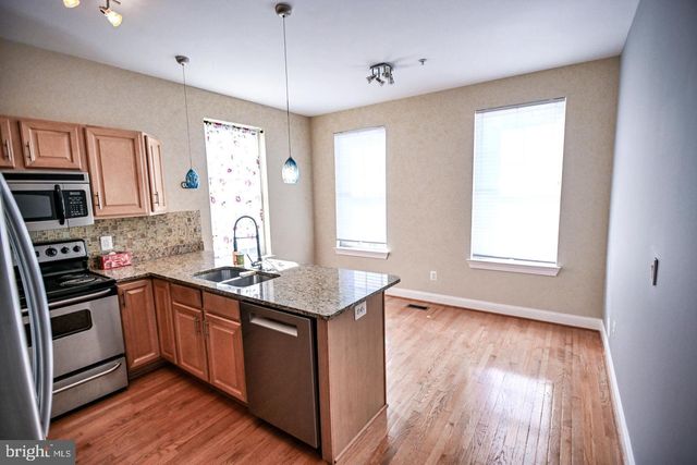 2119 E FAIRMOUNT AVE, Baltimore, MD 21231
