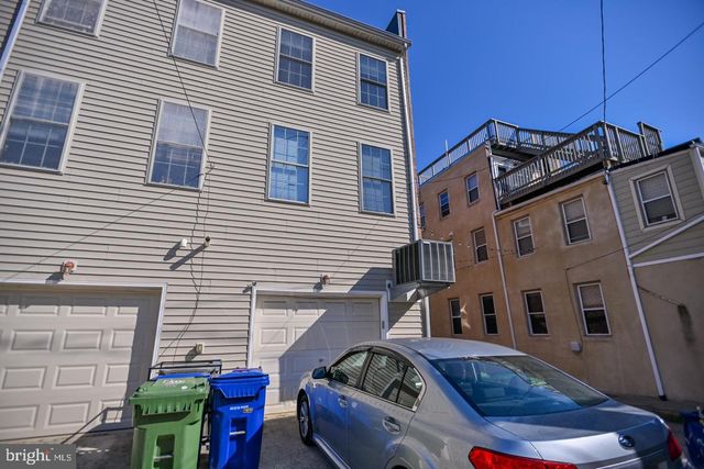 2119 E FAIRMOUNT AVE, Baltimore, MD 21231