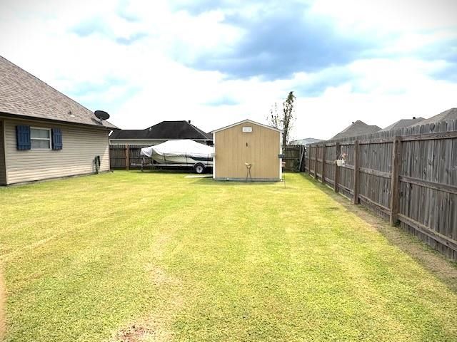 145 Harvest Court, Thibodaux, LA 70301