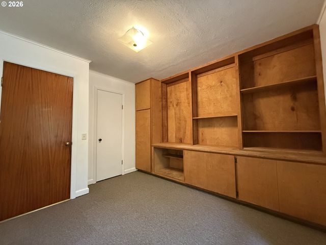 42710 SILVER SPRINGS Rd, Port Orford, OR 97465