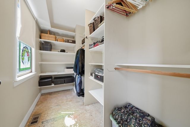 19 Peter Rd, North Reading, MA 01864