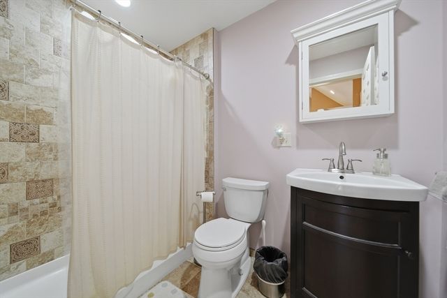 19 Peter Rd, North Reading, MA 01864