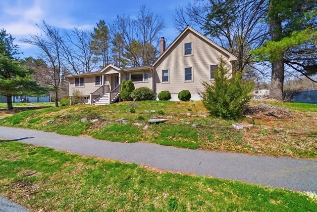 19 Peter Rd, North Reading, MA 01864