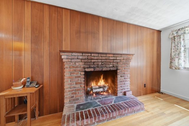 19 Peter Rd, North Reading, MA 01864