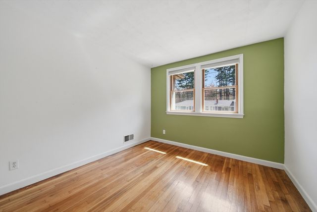 19 Peter Rd, North Reading, MA 01864