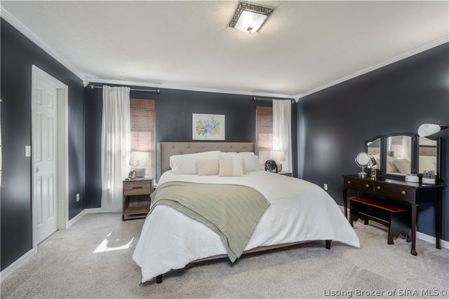 5106 Everett Avenue, Floyds Knobs, IN 47119