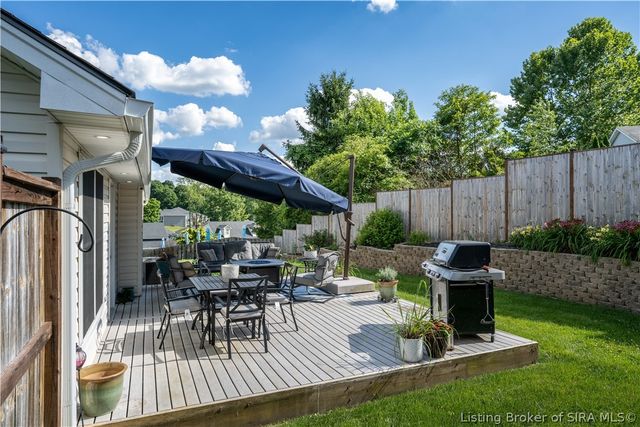 5106 Everett Avenue, Floyds Knobs, IN 47119