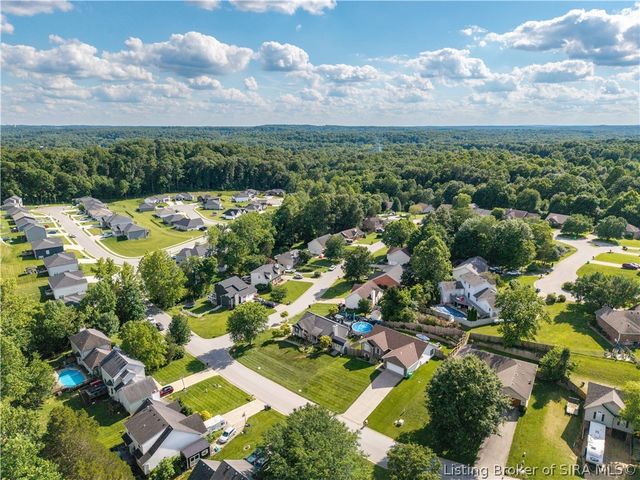 5106 Everett Avenue, Floyds Knobs, IN 47119