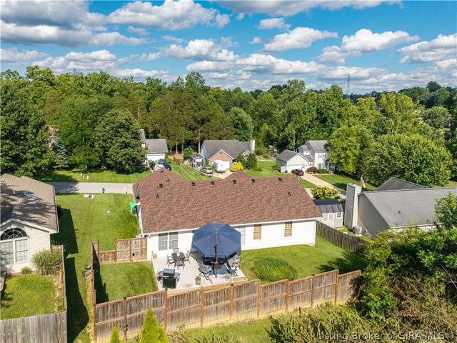 5106 Everett Avenue, Floyds Knobs, IN 47119