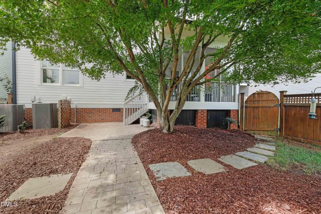 3414 Falls River Avenue, Raleigh, NC 27614