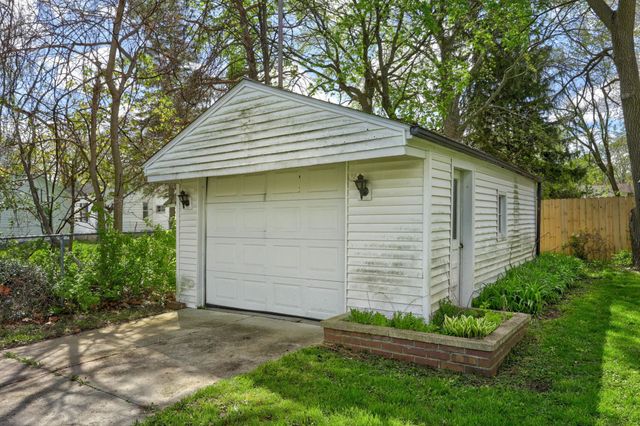 2013 Cooper Avenue, Saginaw, MI 48602