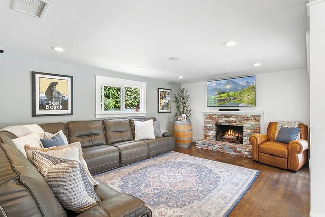 1907 N Silverwood, Orange, CA 92865