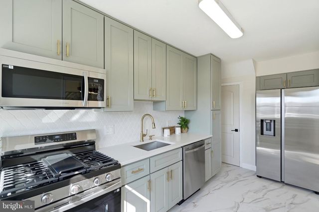 5011 WILKENS AVE, Baltimore, MD 21228