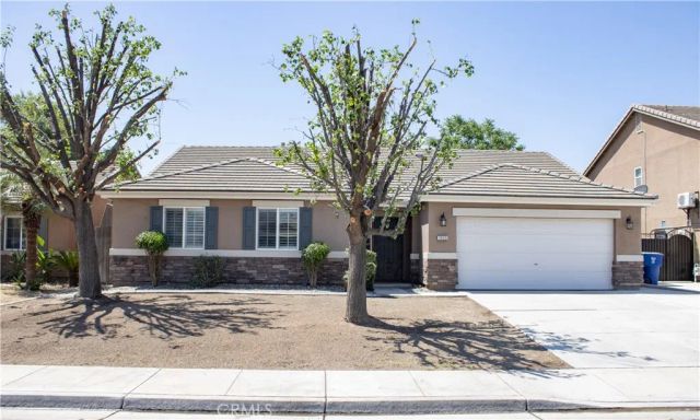 5809 Fernside Court, Bakersfield, CA 93313