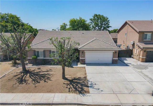 5809 Fernside Court, Bakersfield, CA 93313