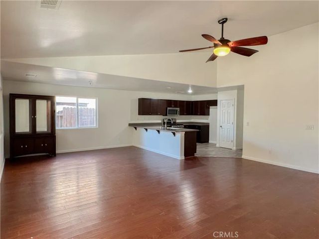 5809 Fernside Court, Bakersfield, CA 93313
