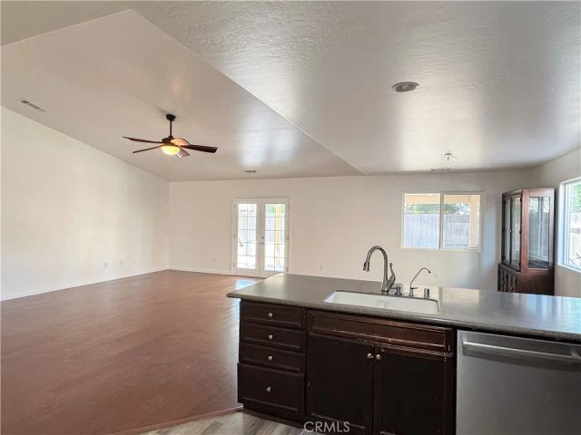 5809 Fernside Court, Bakersfield, CA 93313
