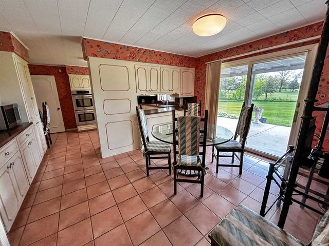 2610 Pewanaga Place, Flint, MI 48507