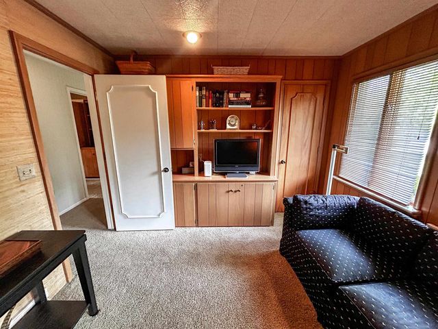 2610 Pewanaga Place, Flint, MI 48507