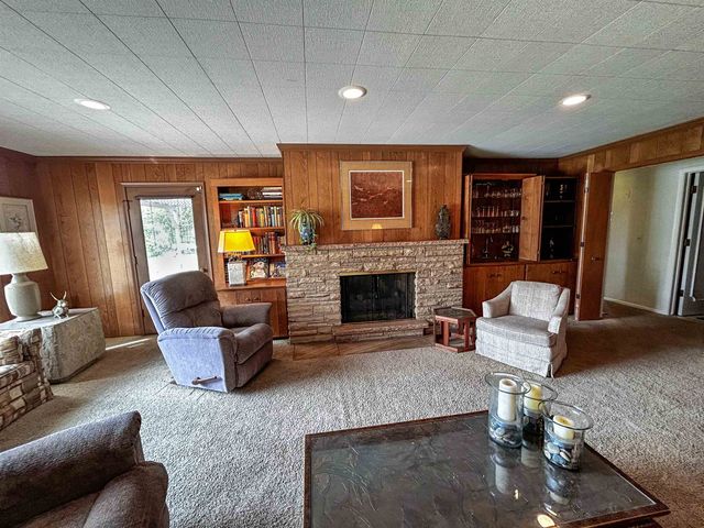 2610 Pewanaga Place, Flint, MI 48507