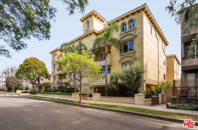 12026 Rhode Island Avenue PH1, Los Angeles, CA 90025